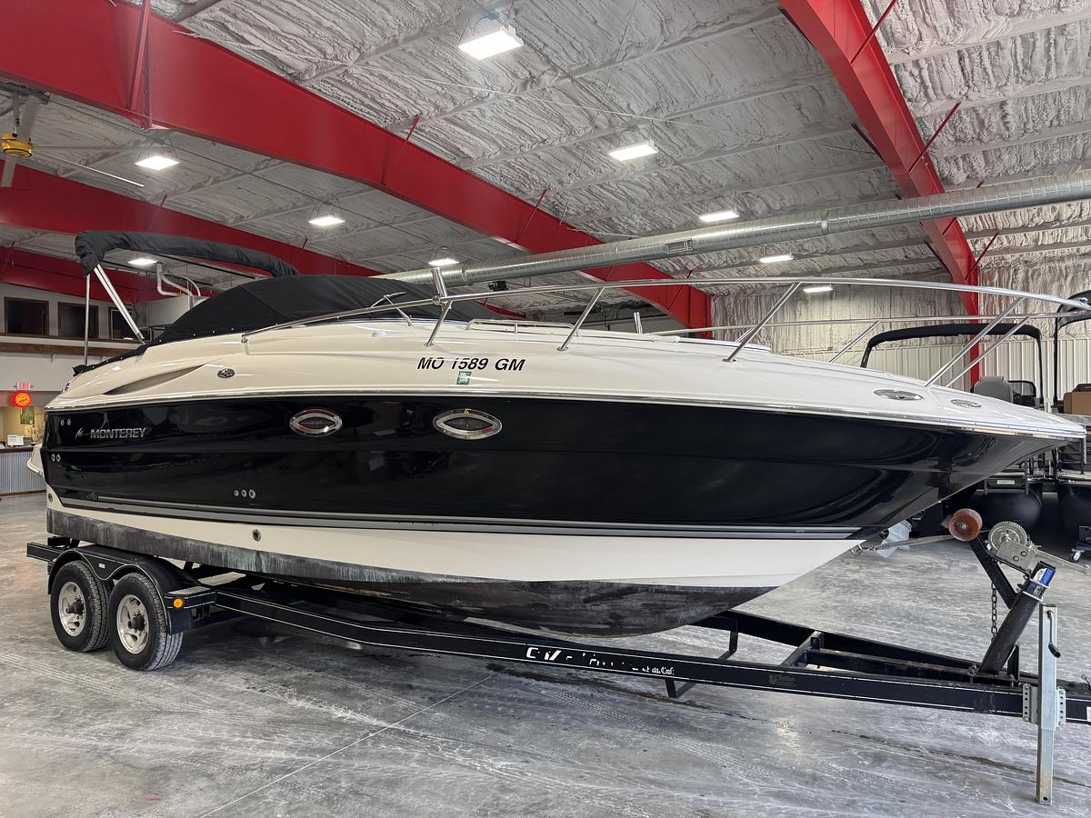 Used 2005 Monterey 250 CR