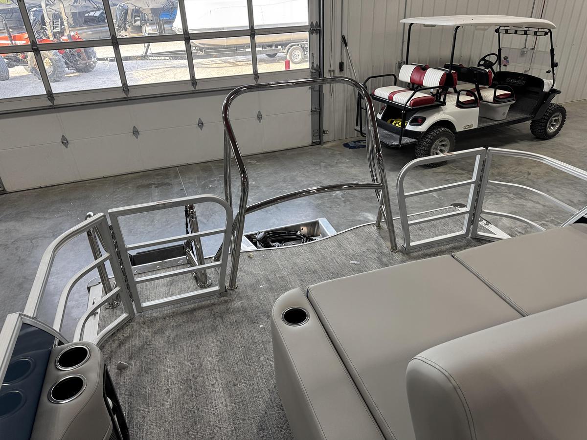 2026 Berkshire 24 UL LE