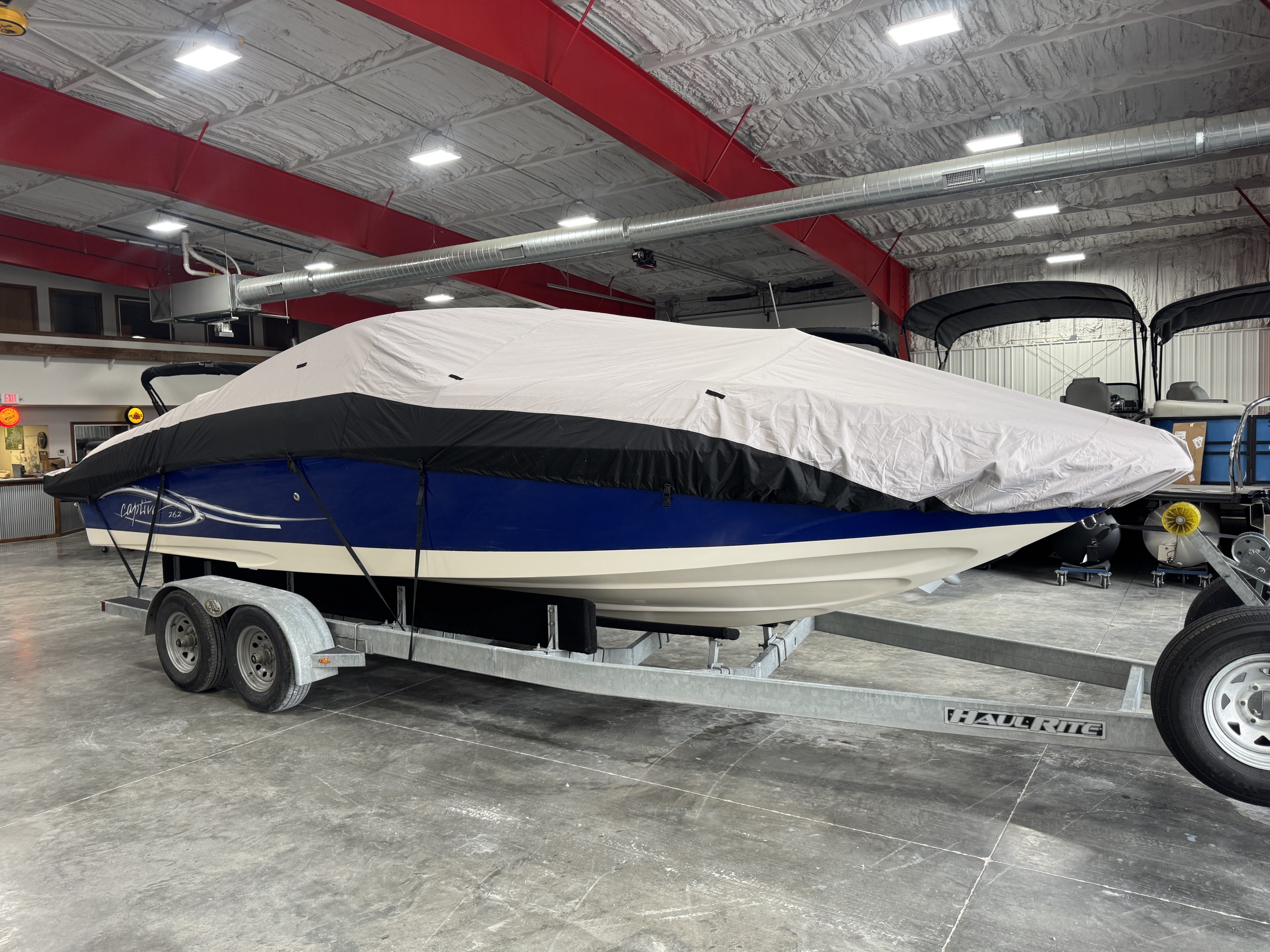 Used 2004 Rinker 262 BR