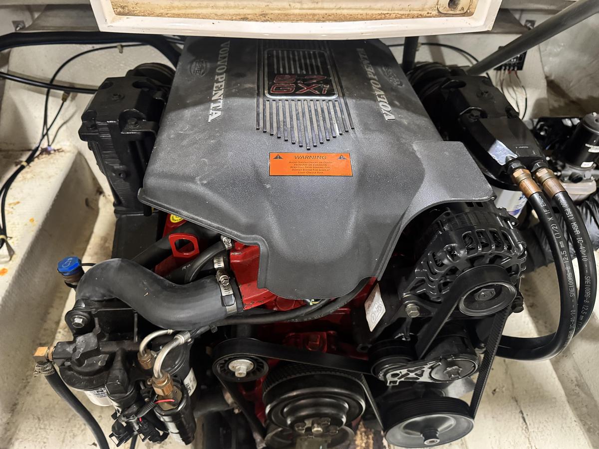 Used 2003 Regal 2900 LSR