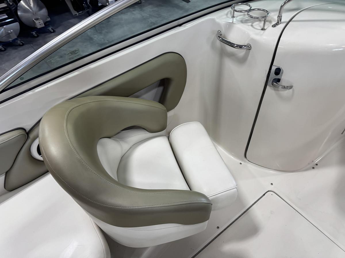 Used 2006 Sea Ray 240 Sundeck