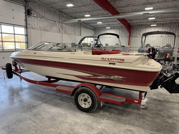 Used 1998 Glasstron 205 BR