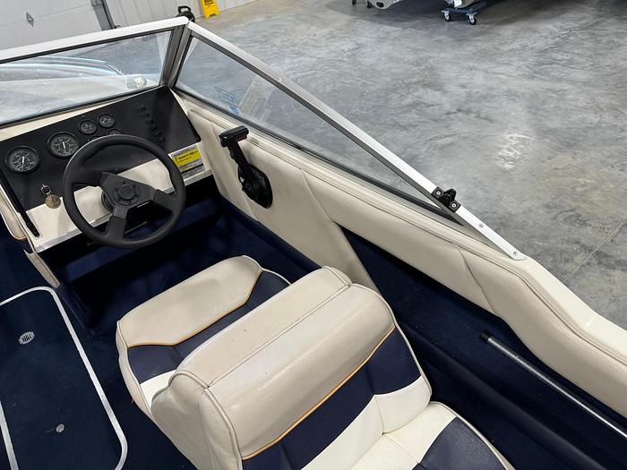 Used 1996 Bayliner 1950 Capri