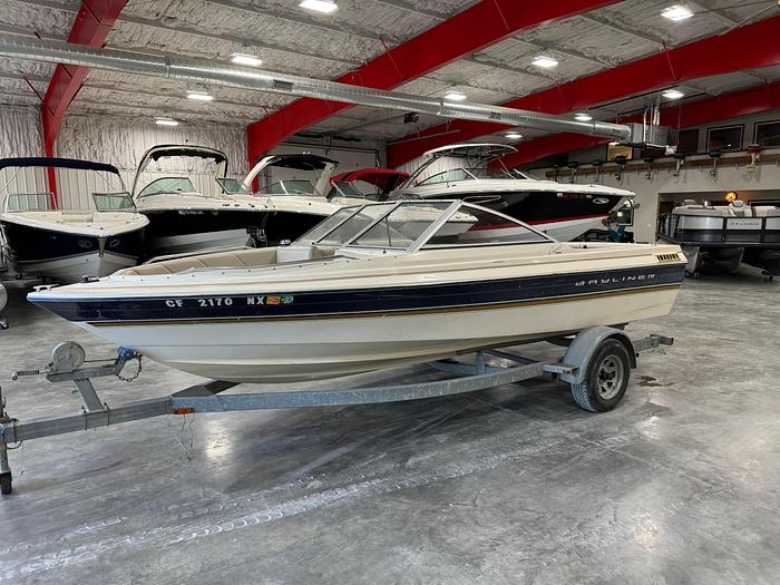Used 1996 Bayliner 1950 Capri