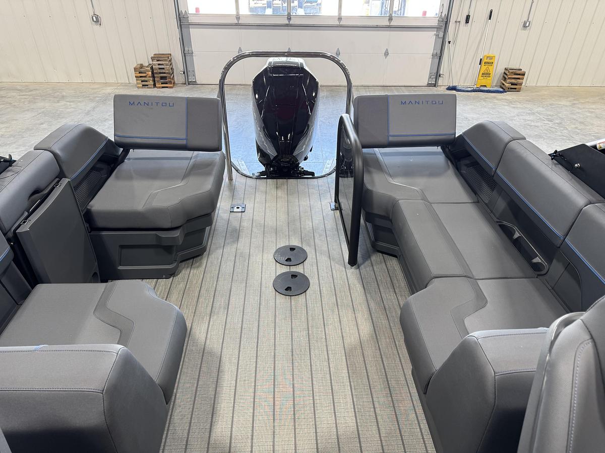 Used 2025 Manitou 26 Explore
