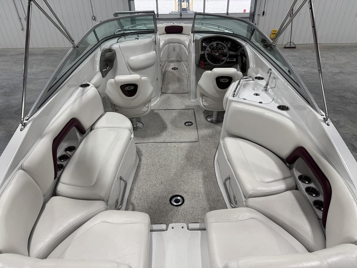 Used 2006 Crownline 270 BR