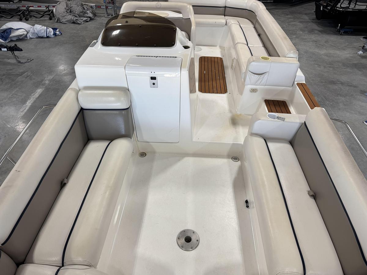 Used 2000 Harris-Kayot 24 Legend