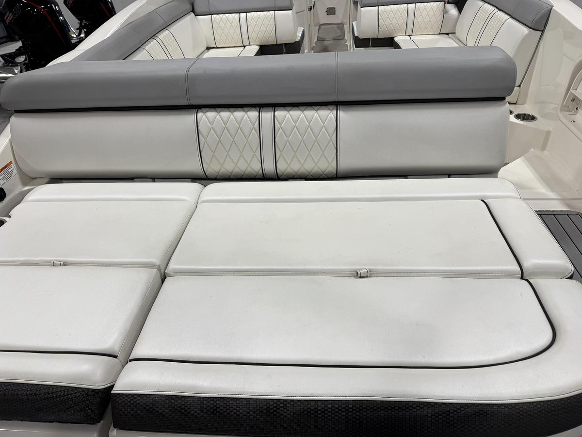 Used 2015 Sea Ray SDX 270