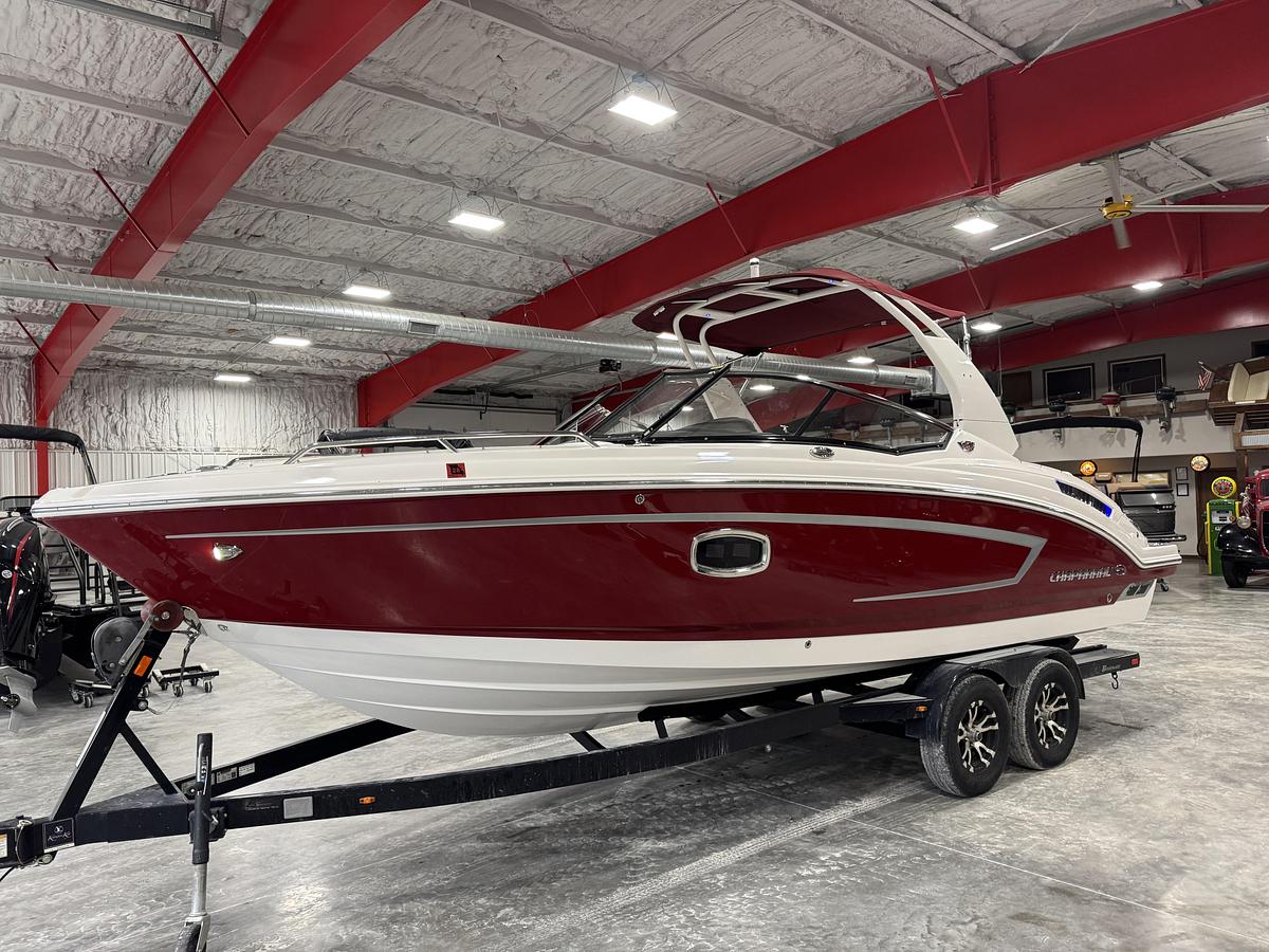 Used 2017 Chaparral 257 SSX