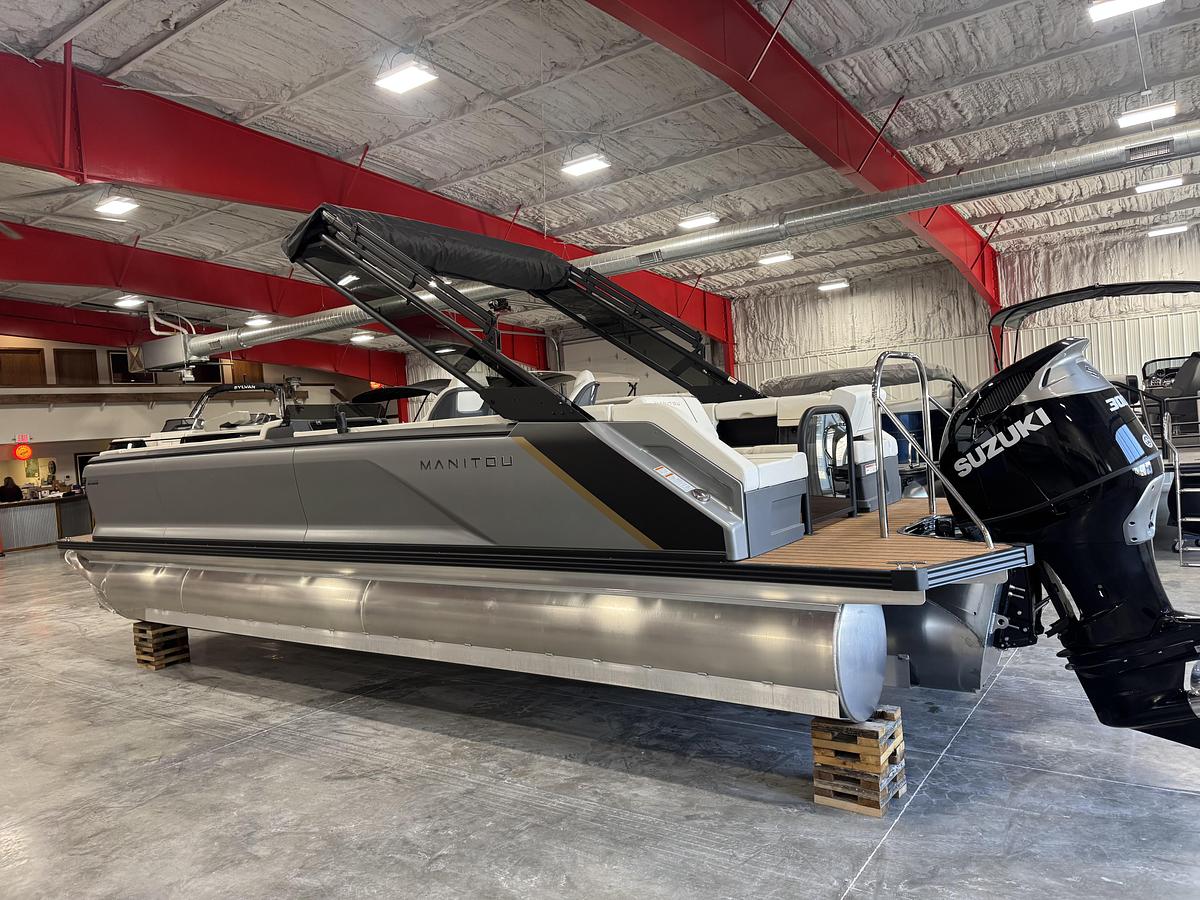2025 Manitou 26 Explore