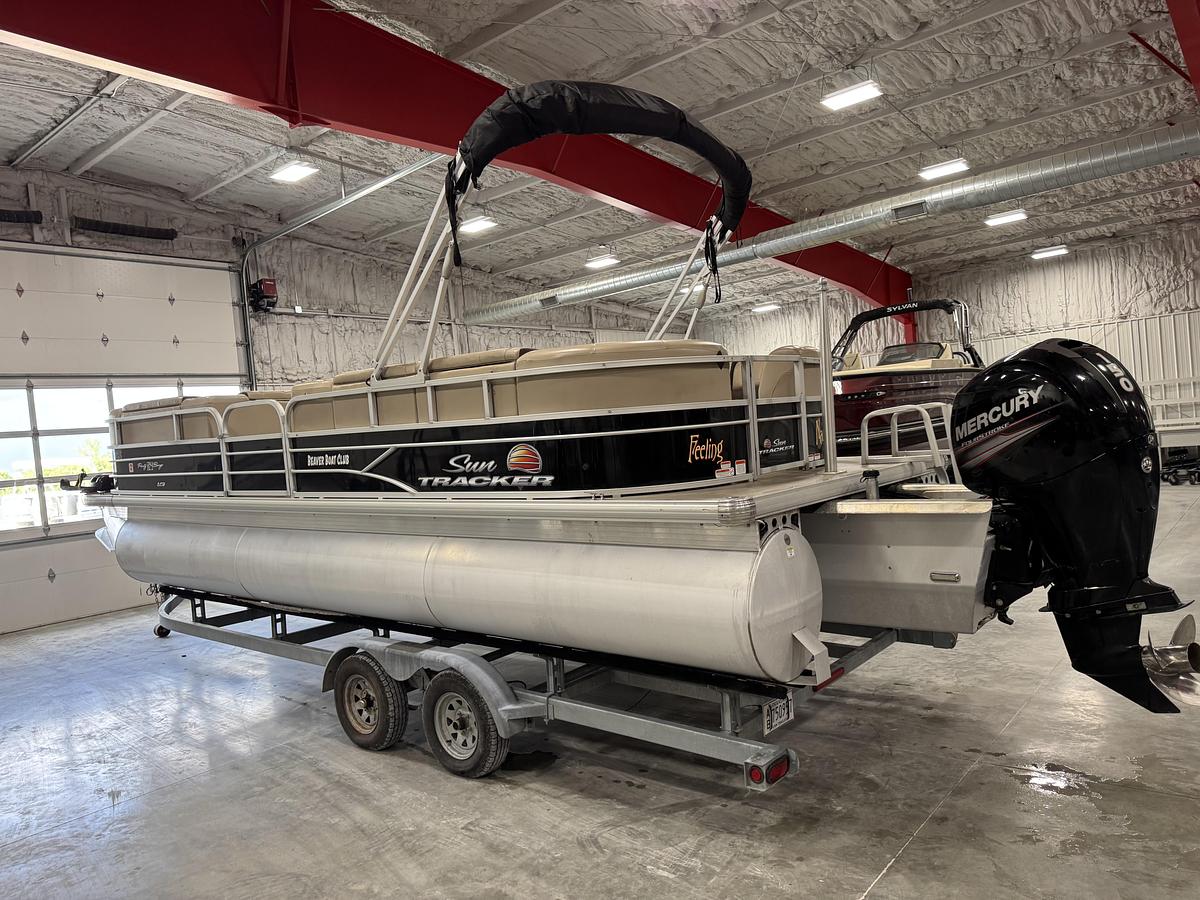 Used 2018 Sun-Tracker 24 Party-Barge DLX XP-3