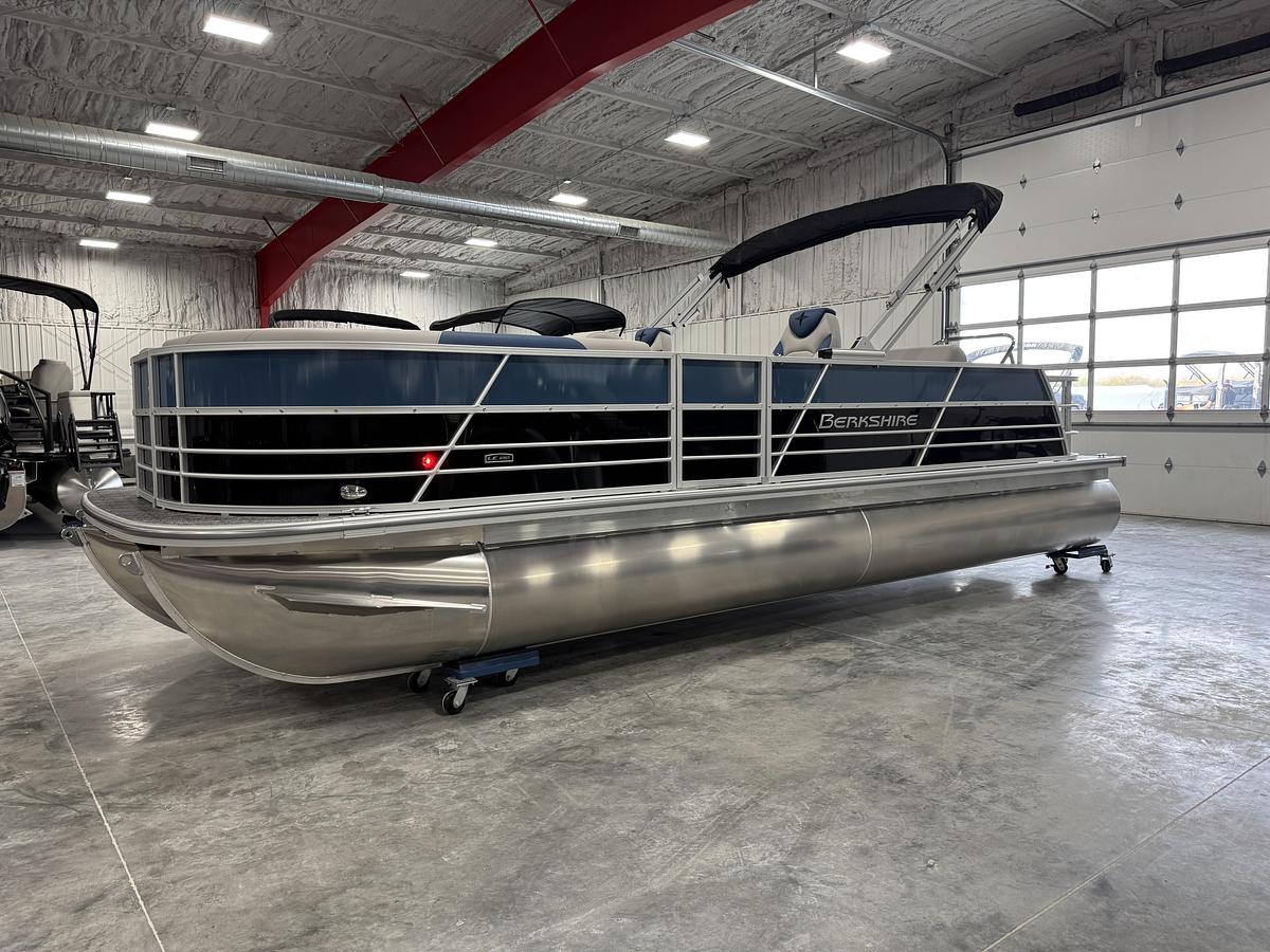 2026 Berkshire 24 UL LE