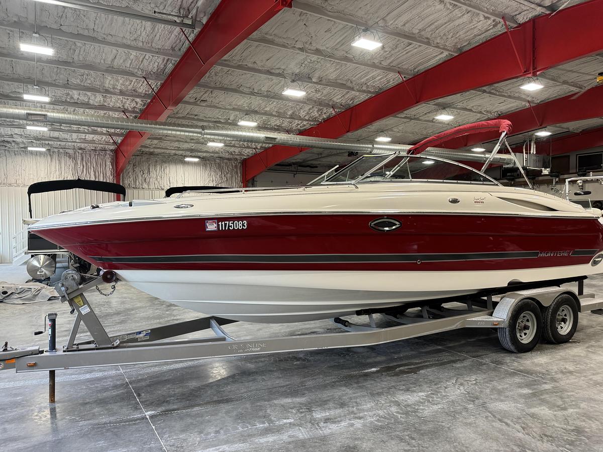 Used 2005 Monterey 268 BR
