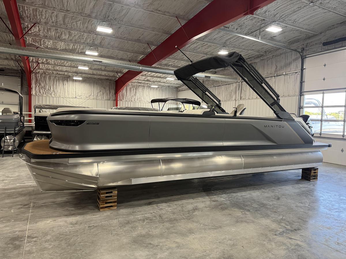 2025 Manitou 26 Explore