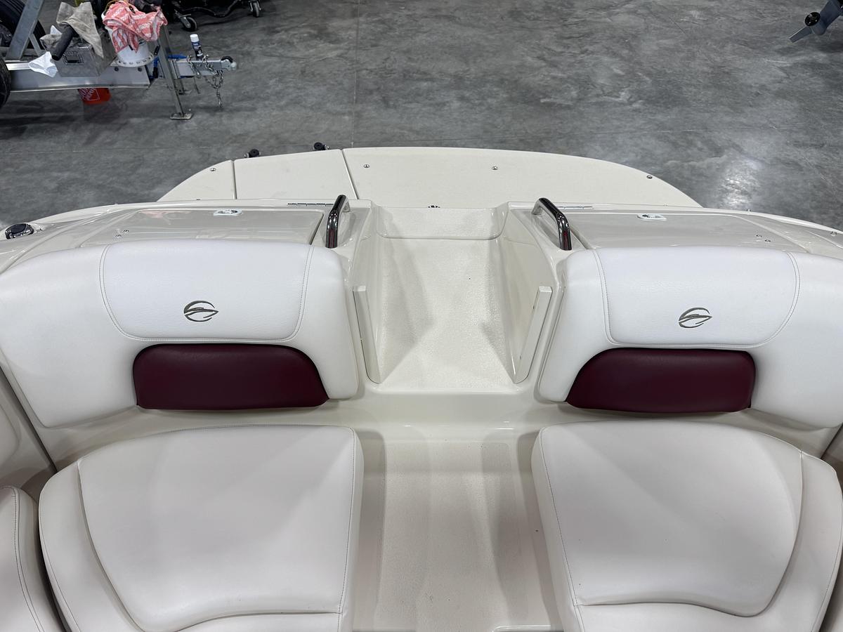 Used 2004 Crownline 270 BR