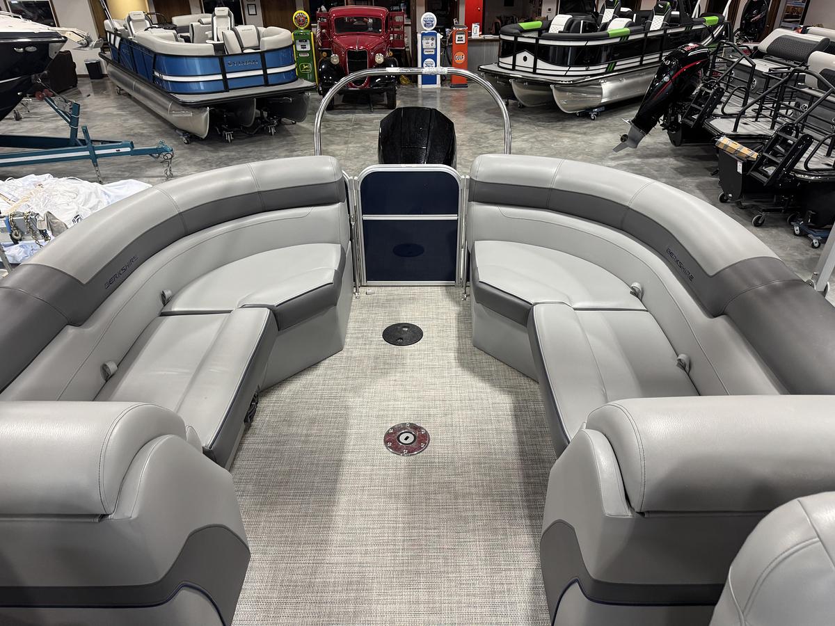 Used 2021 Berkshire 24 RFX TriToon