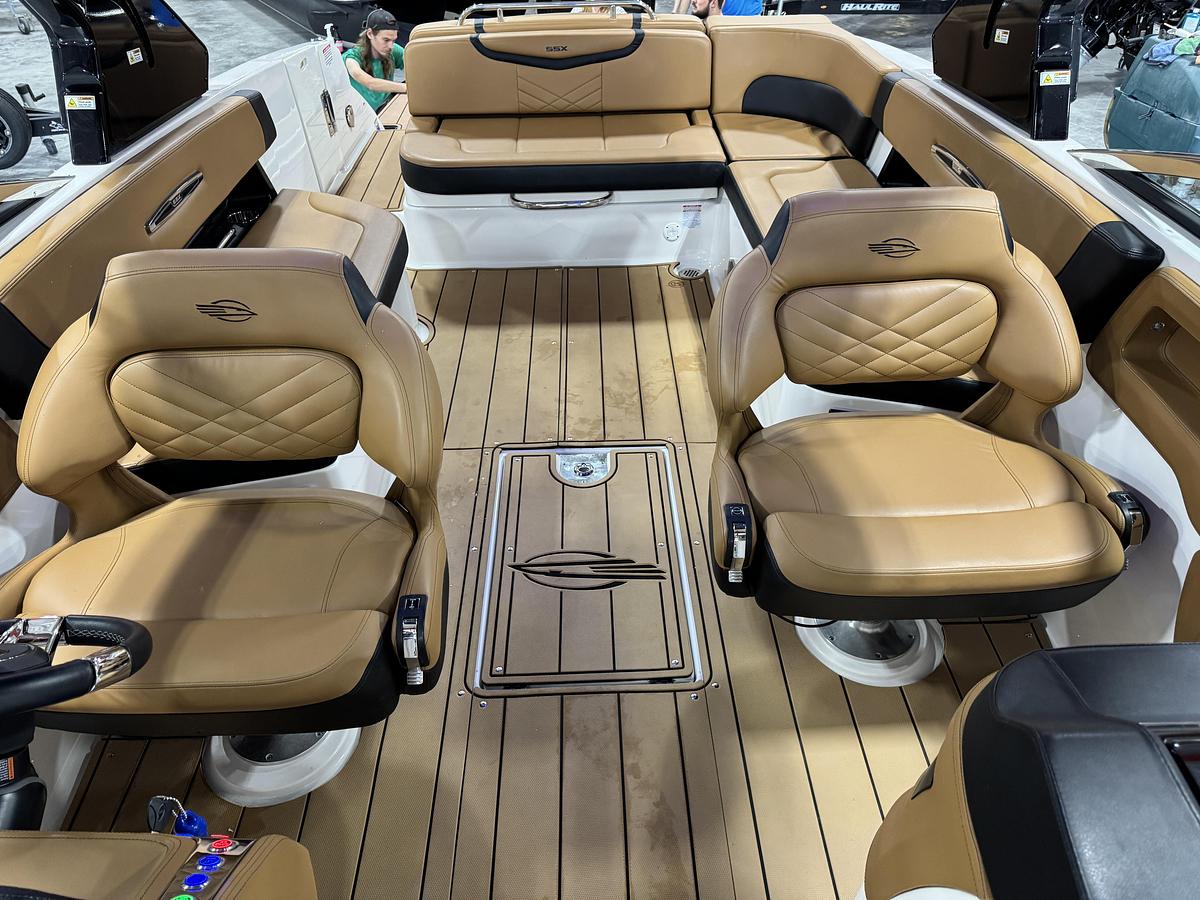 Used 2023 Chaparral 305 SSX