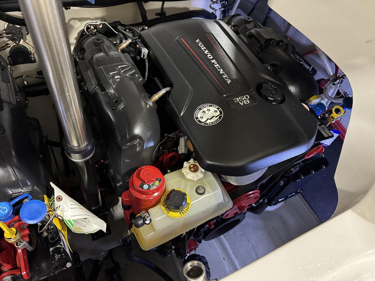 Used 2018 Cobalt R-35