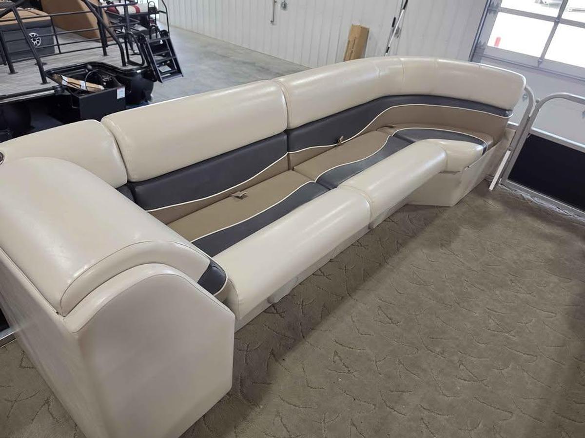 Used 2011 Misty Harbor 2585 Tritoon