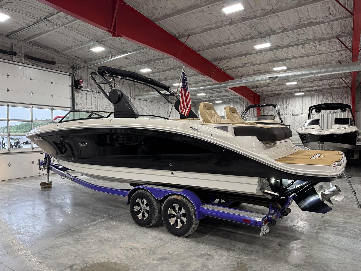 Used 2021 Sea Ray 290 SDX