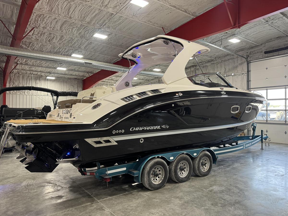Used 2016 Chaparral 337 SSX
