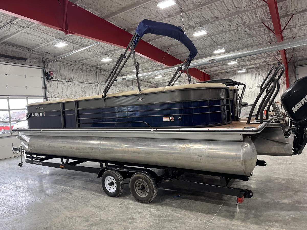 Used 2017 Crest Crest III