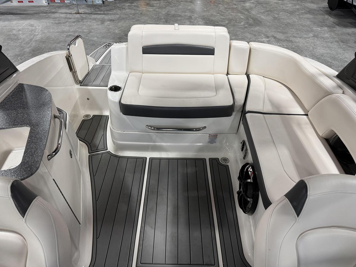 Used 2016 Chaparral 244 Sunesta Pro-Extreme