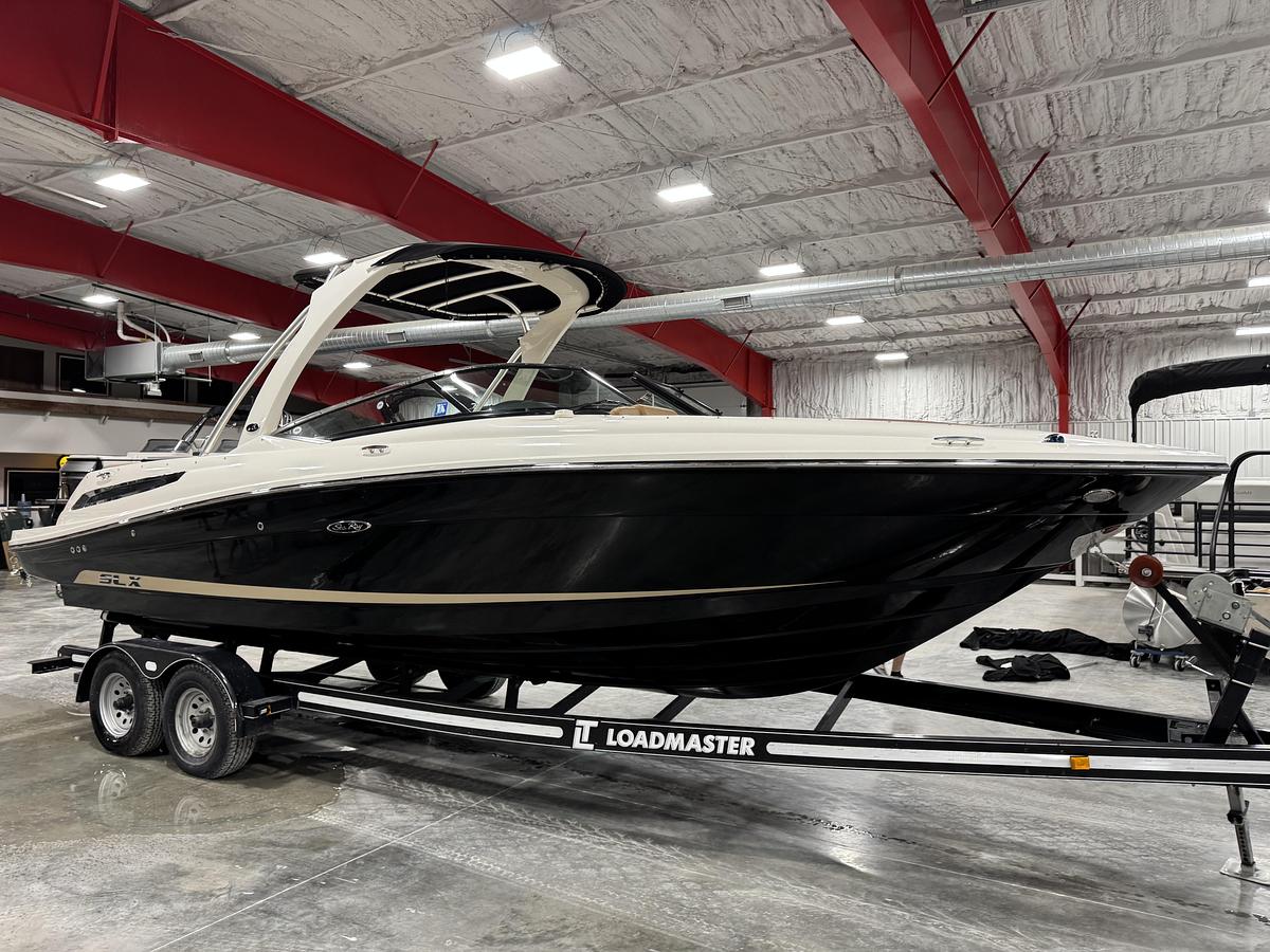 Used 2015 Sea Ray 250 SLX