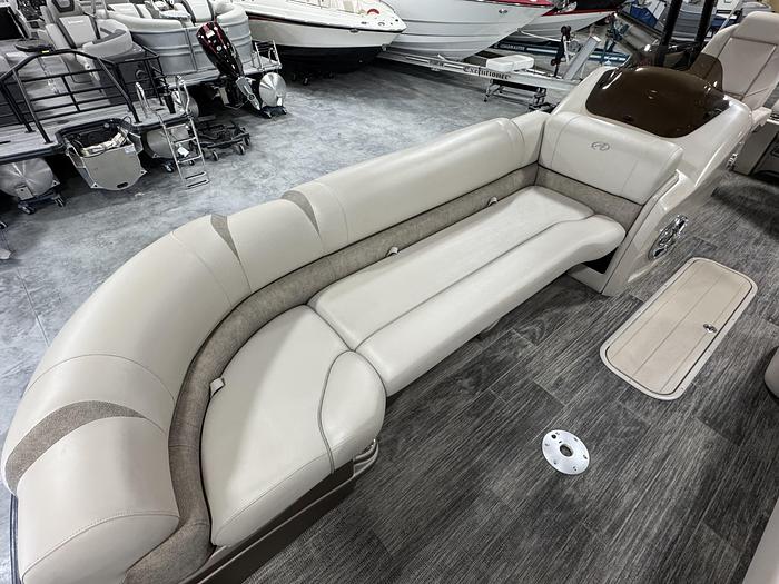 Used 2022 Avalon Catalina 2585