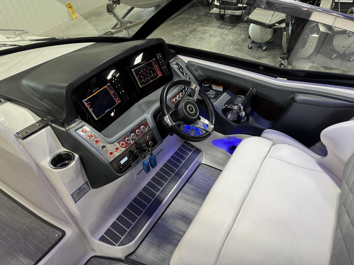 Used 2019 Chaparral 347 SSX