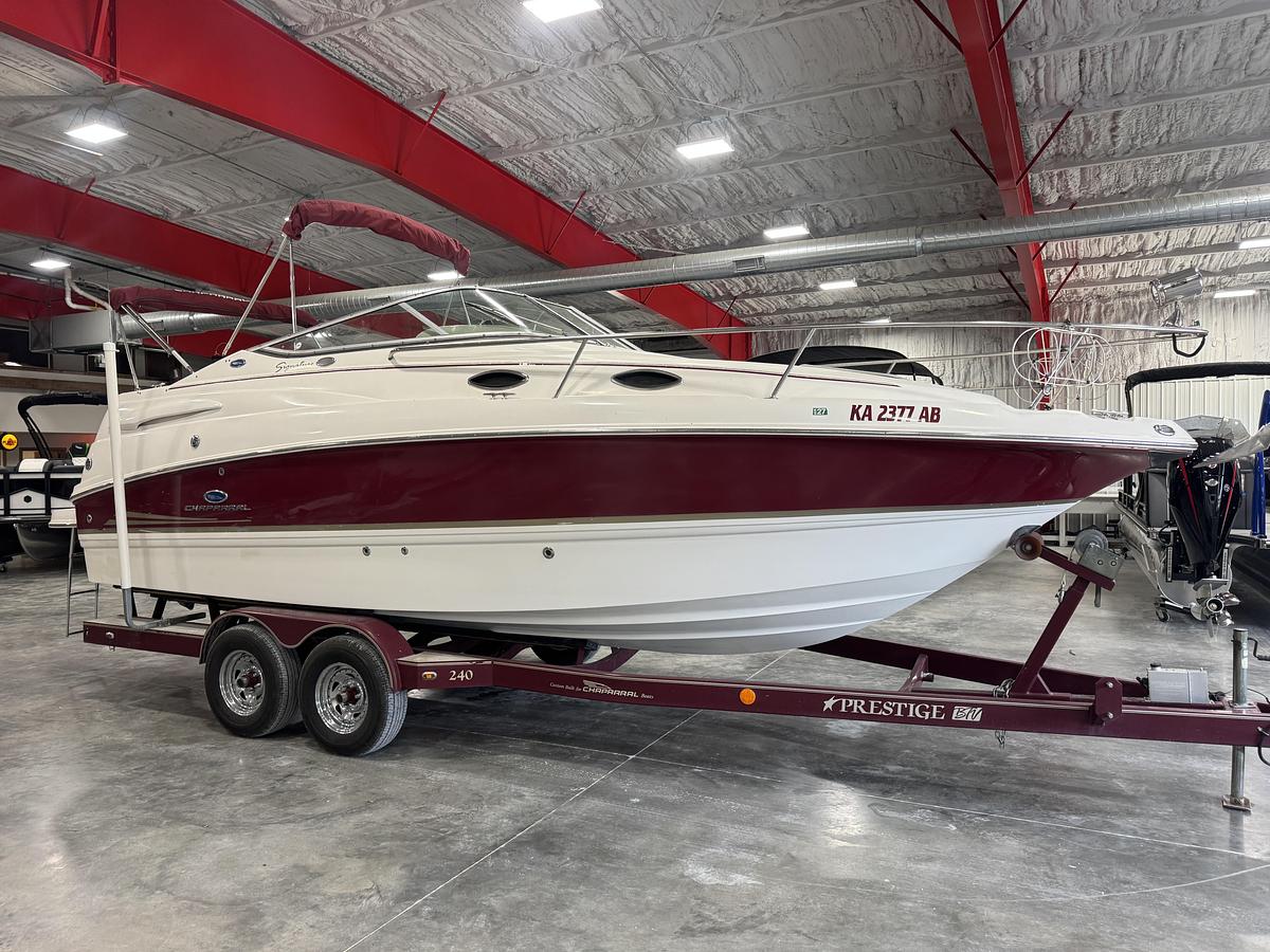 Used 2005 Chaparral 240 Signature
