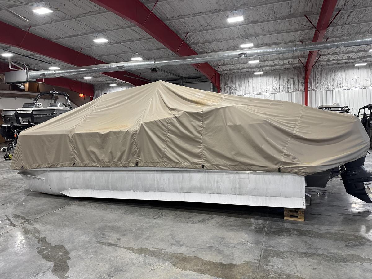 Used 2015 G-3 V 322 RC