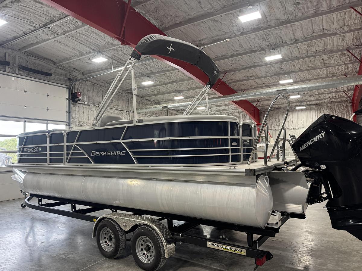 Used 2021 Berkshire 24 RFX TriToon