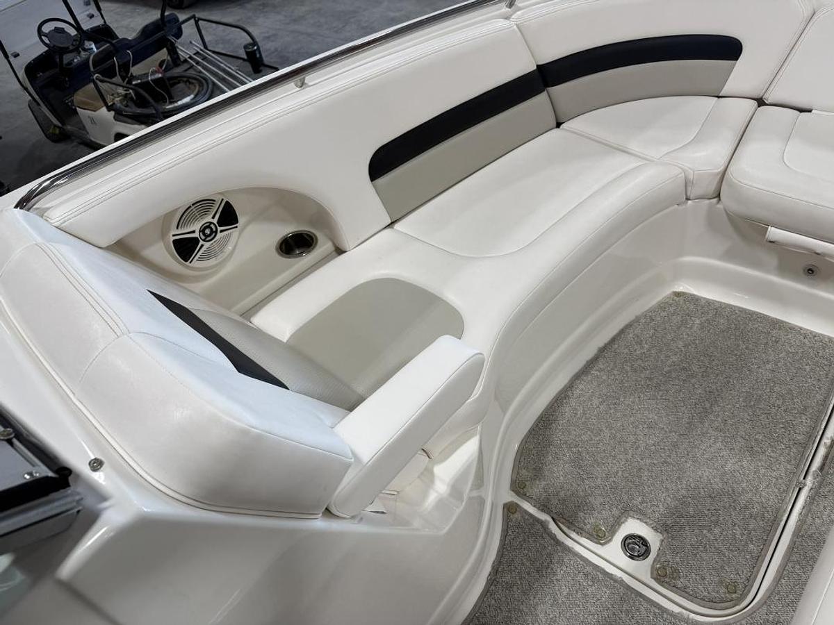 Used 2009 Chaparral 284 Sunesta