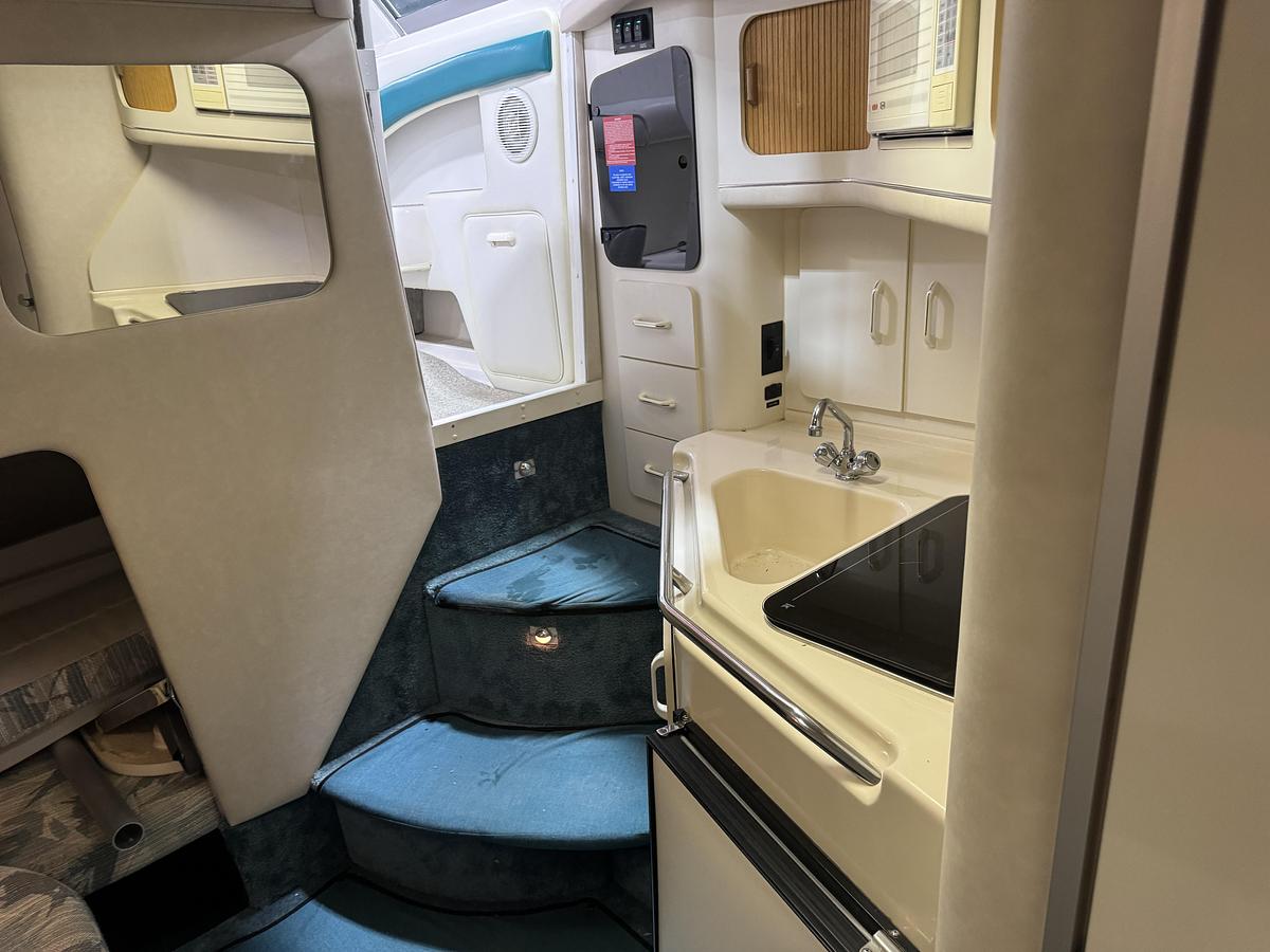 Used 1994 Sea Ray 300 Sundancer