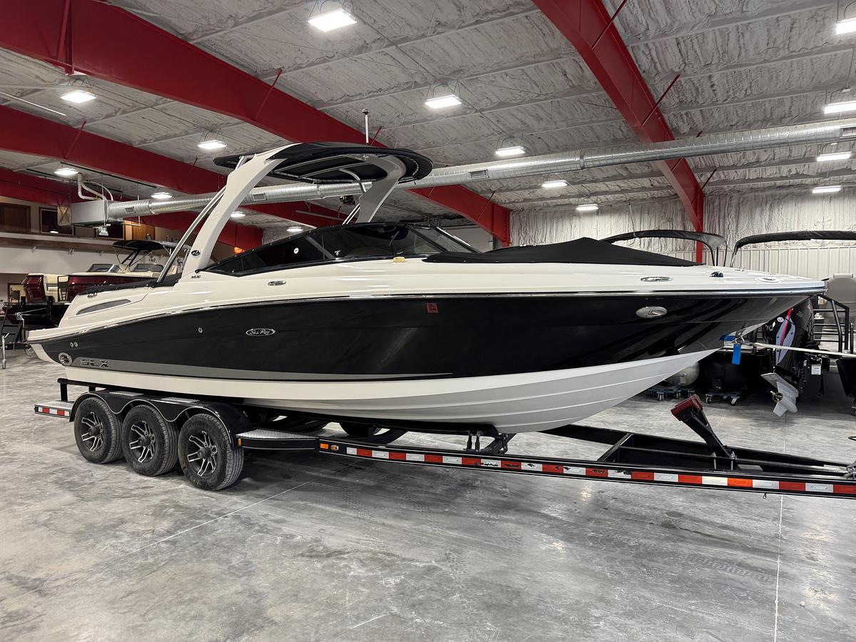 Used 2011 Sea Ray 250 SLX
