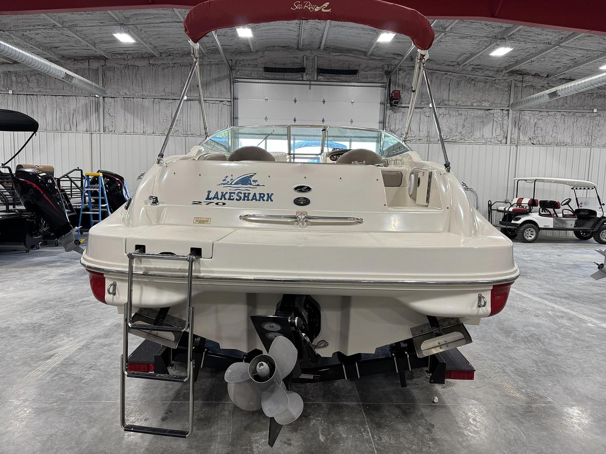 Used 2004 Sea Ray 270 Sun Deck
