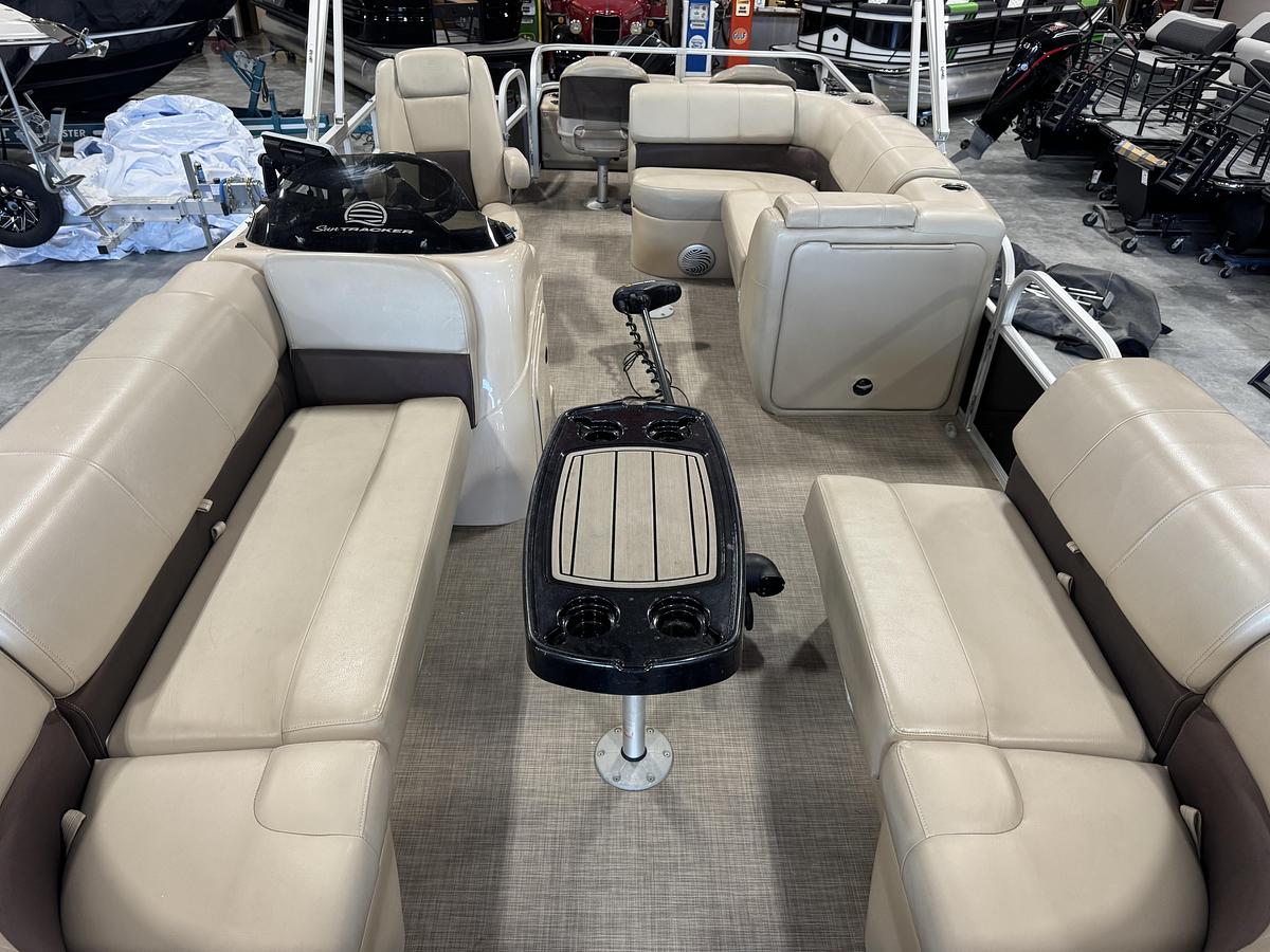 Used 2019 Suntracker 22 SportFish DLX