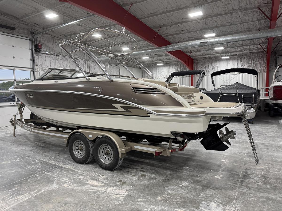 Used 2014 Formula 270 BR