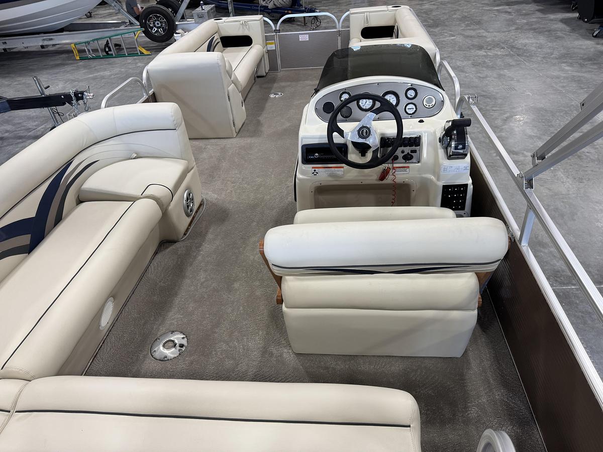 Used 2013 PlayCraft 2400 Clipper