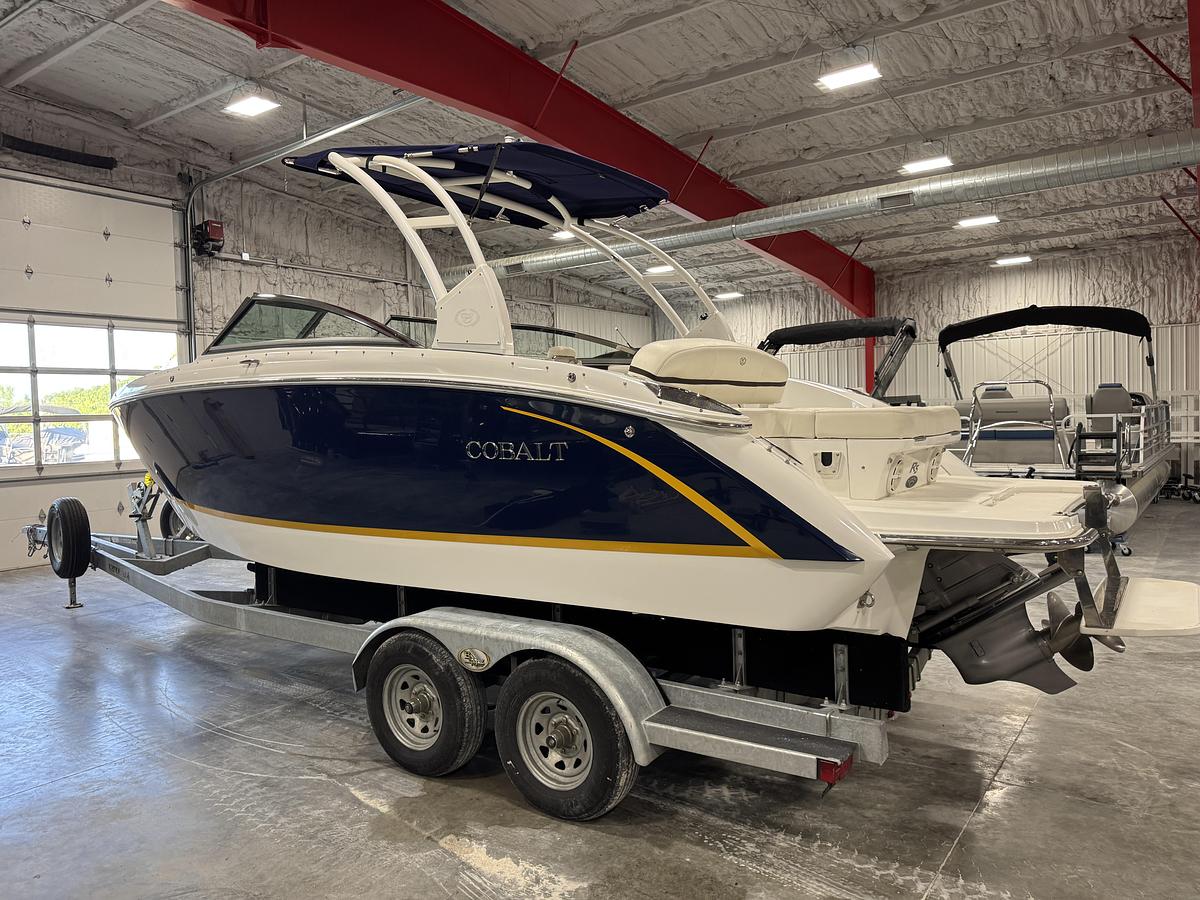 Used 2015 Cobalt R-5