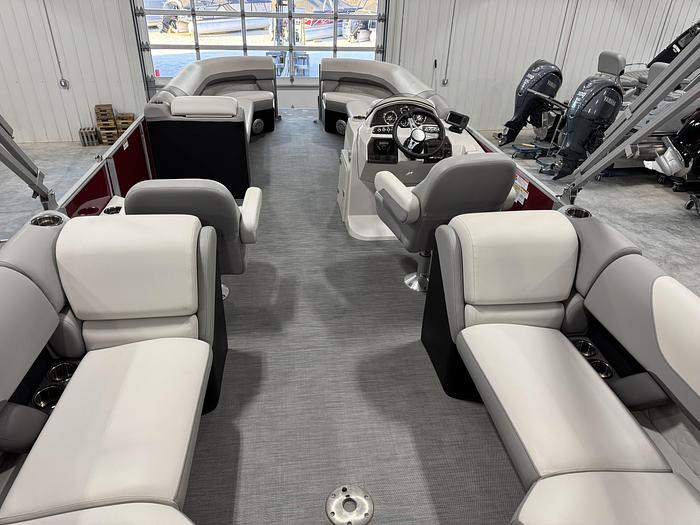 Used 2022 Lowe 270 SS