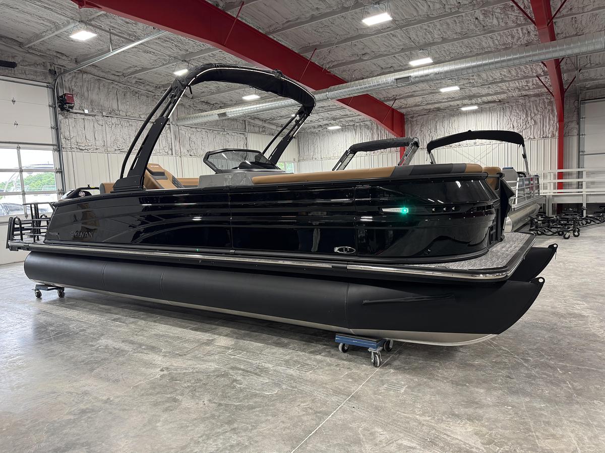 2026 Sylvan L-5 Platinum
