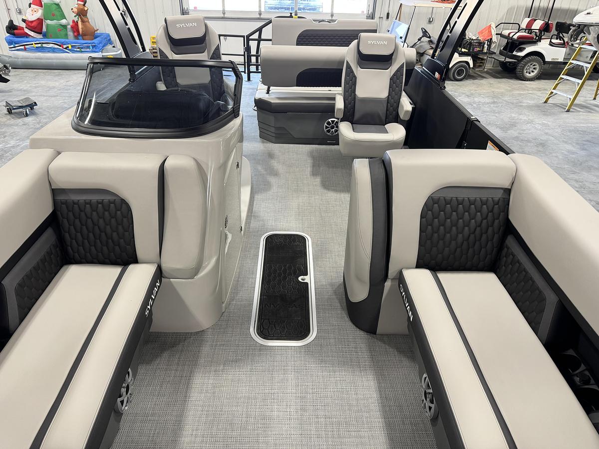 2026 Sylvan L-5 Platinum