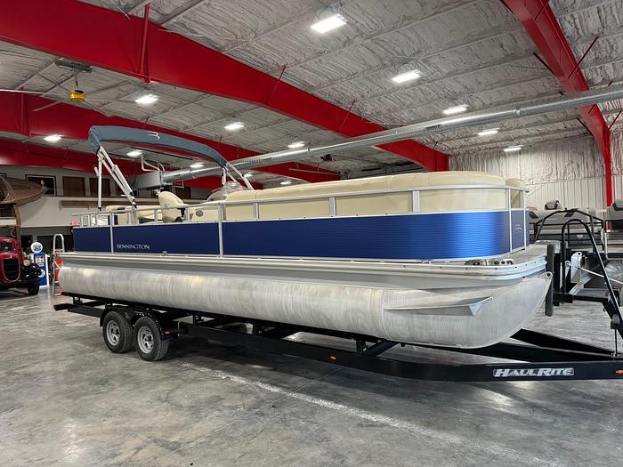 Used 2010 Bennington 2550