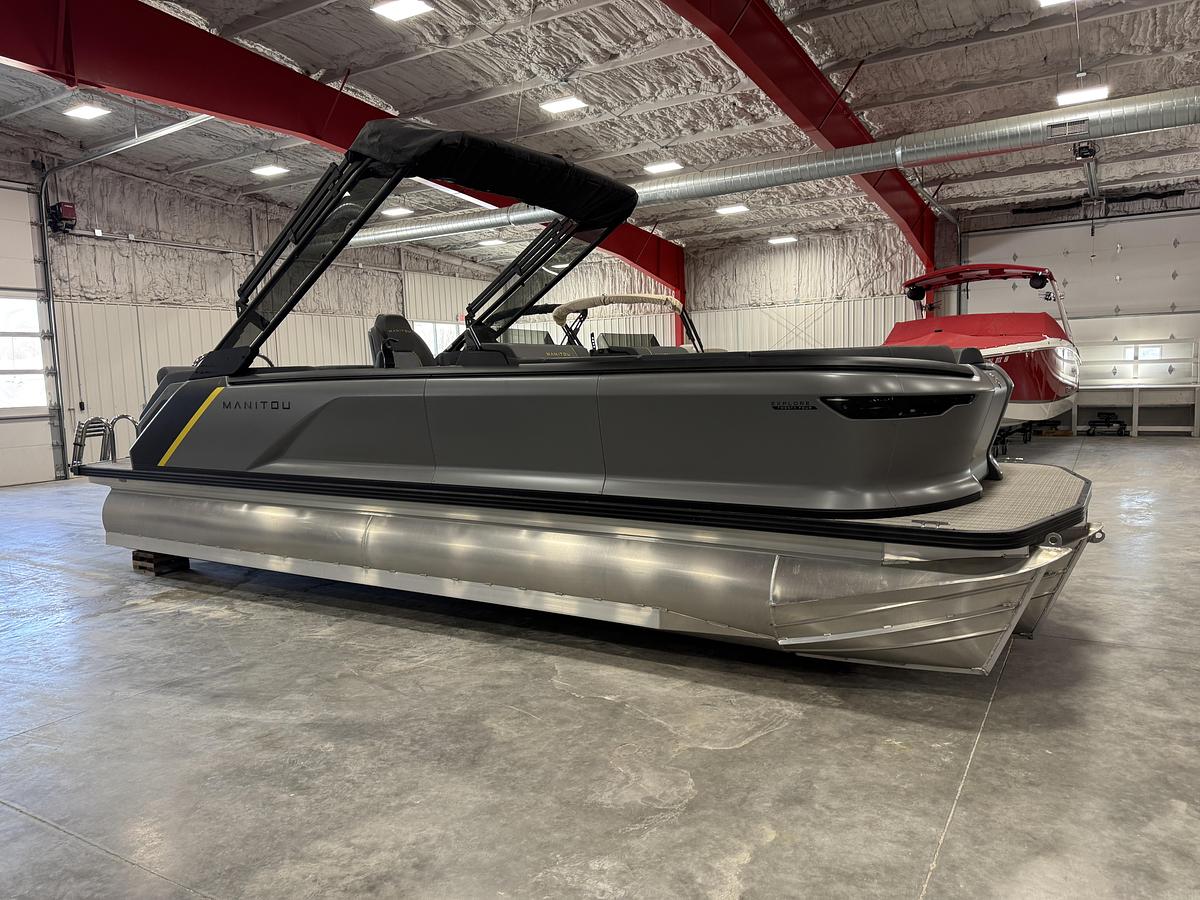 2025 Manitou 24 Explore