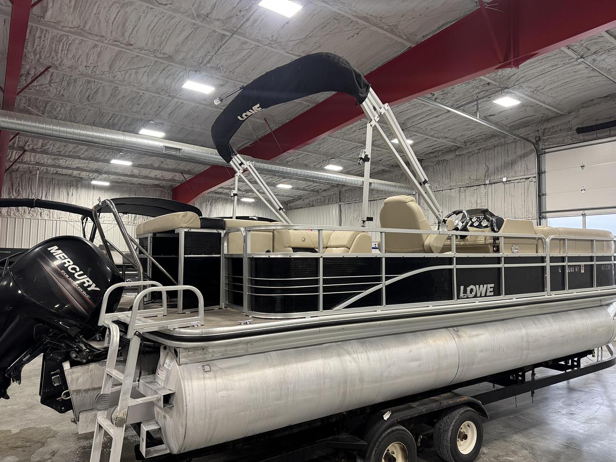 Used 2017 Lowe 230 SS