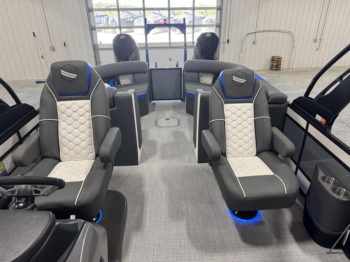 2027 SouthBay 525 RS Twin