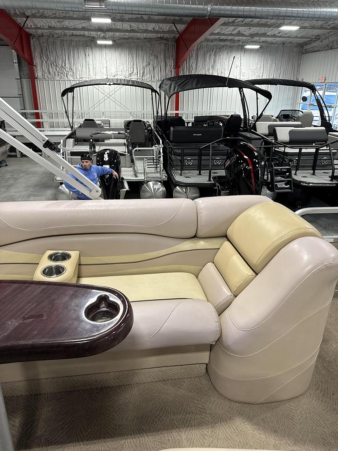 Used 2008 Bennington 2575 RL