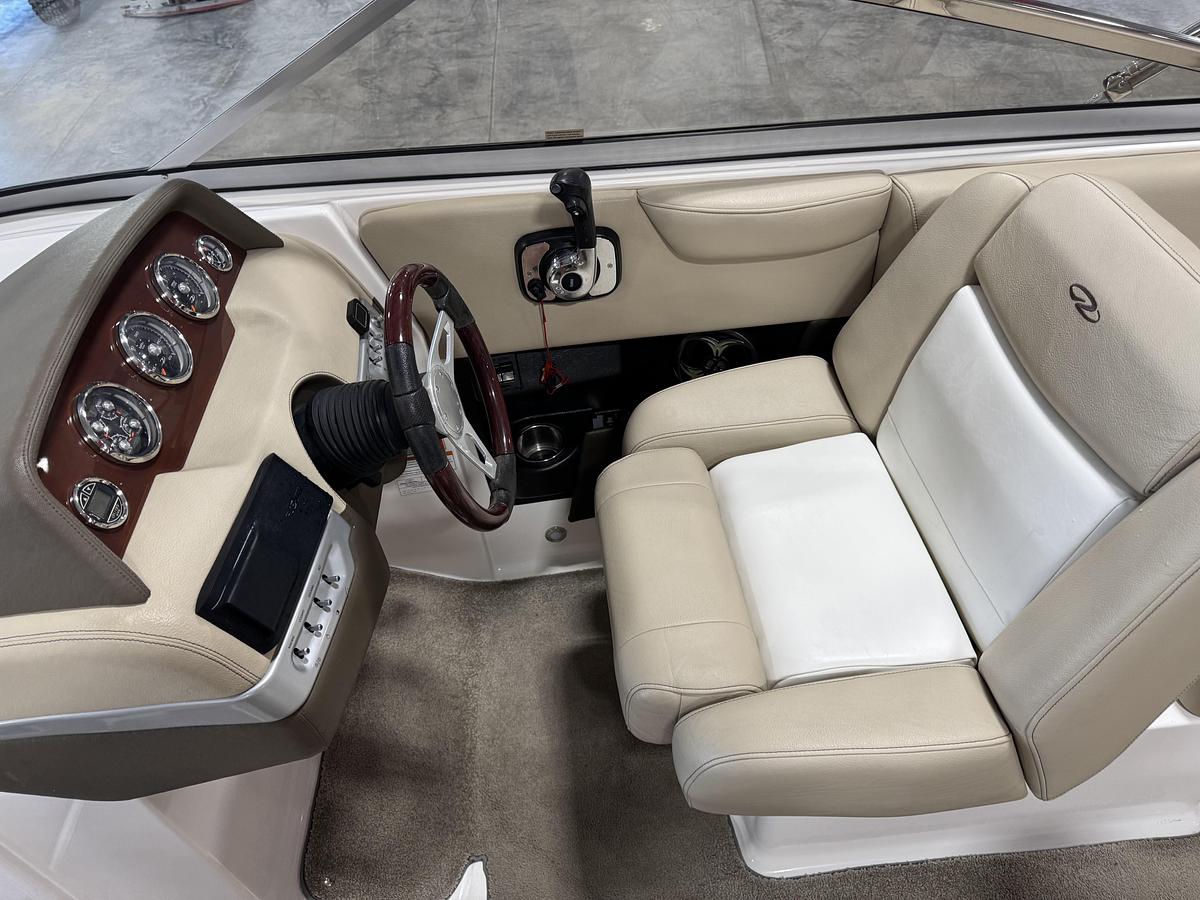 Used 2012 Regal 2700